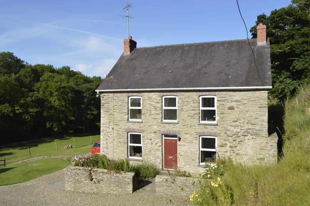 Troedyrhiw Bed & Breakfast 卡迪根 外观 照片