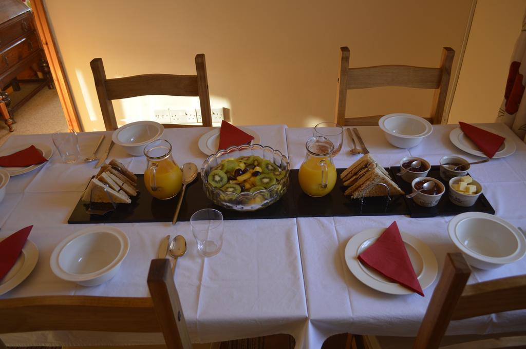 Troedyrhiw Bed & Breakfast 卡迪根 外观 照片